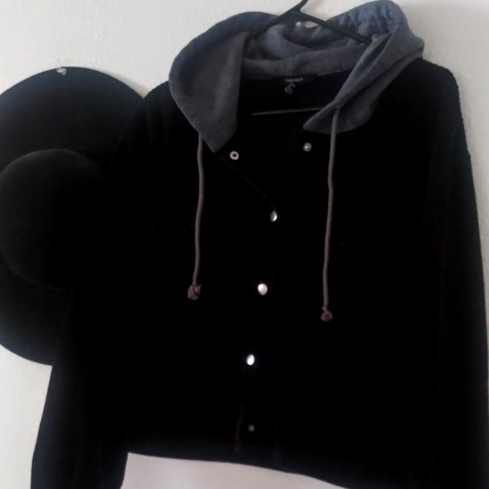 Hoodie sweater